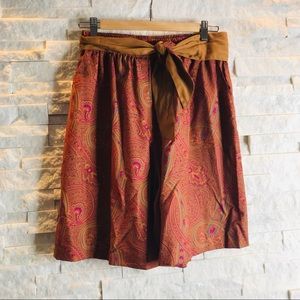 Tail Paisley Shorts